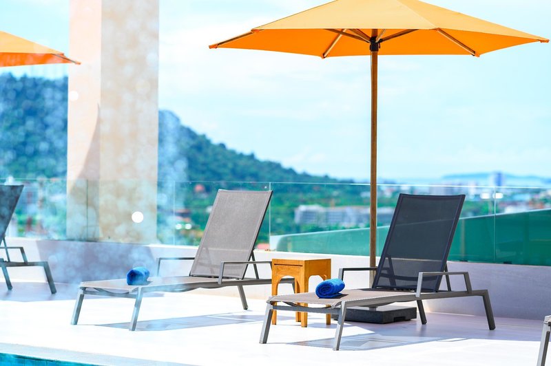 Hilltop Hotel & Residence 3