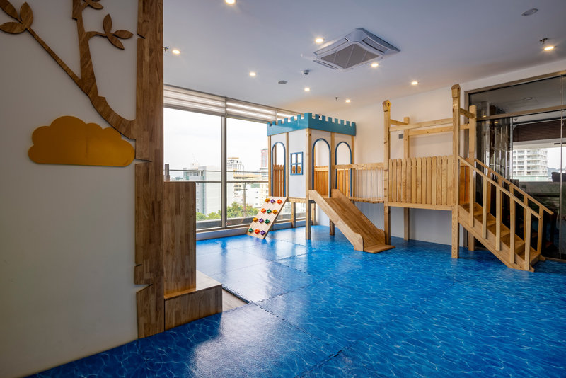 Annova Nha Trang Hotel 10