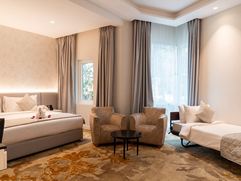 eStay Inn Hotel 21