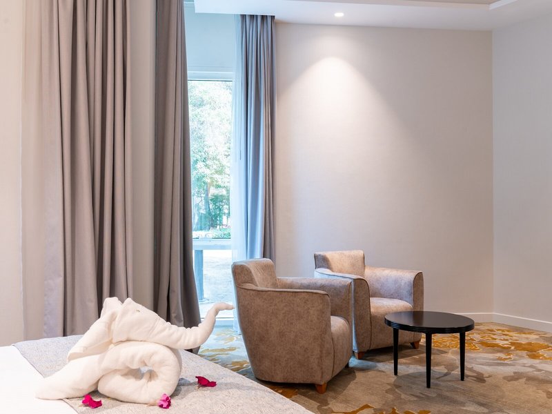 eStay Inn Hotel 23