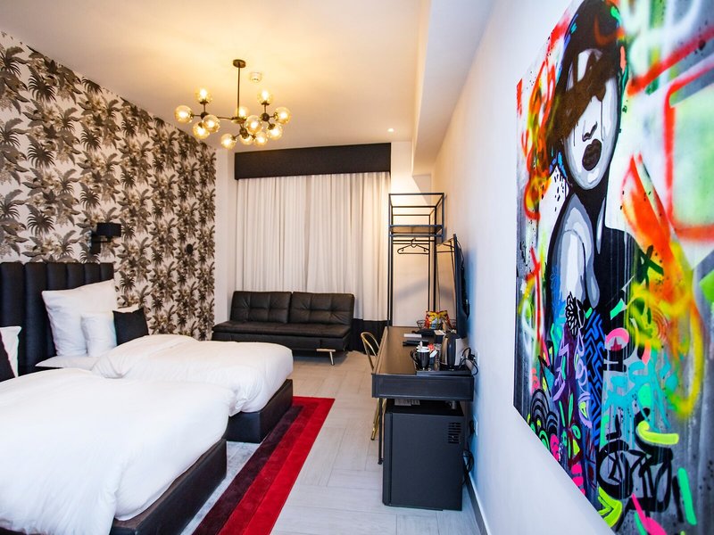Hotel Philosophy 18