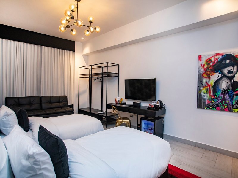 Hotel Philosophy 20