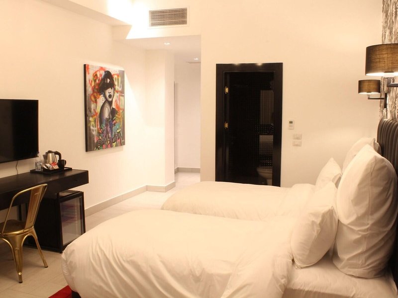 Hotel Philosophy 26