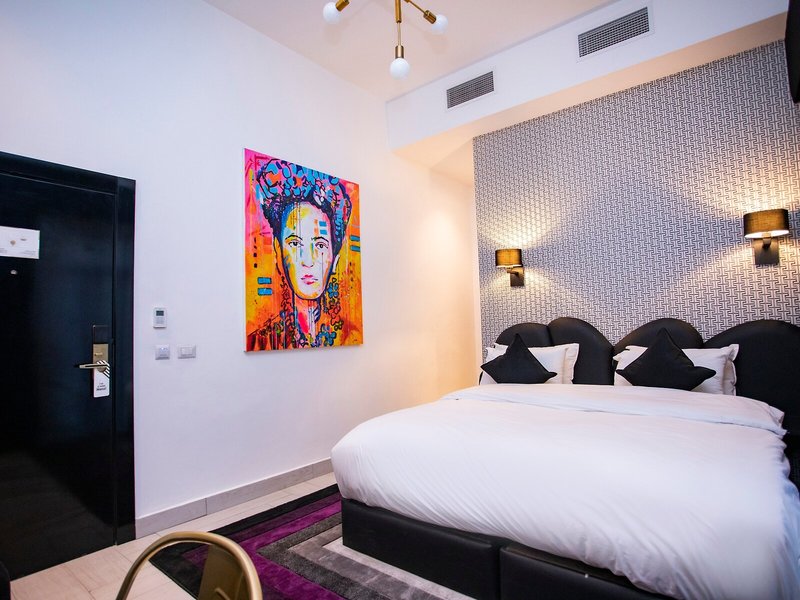 Hotel Philosophy 30