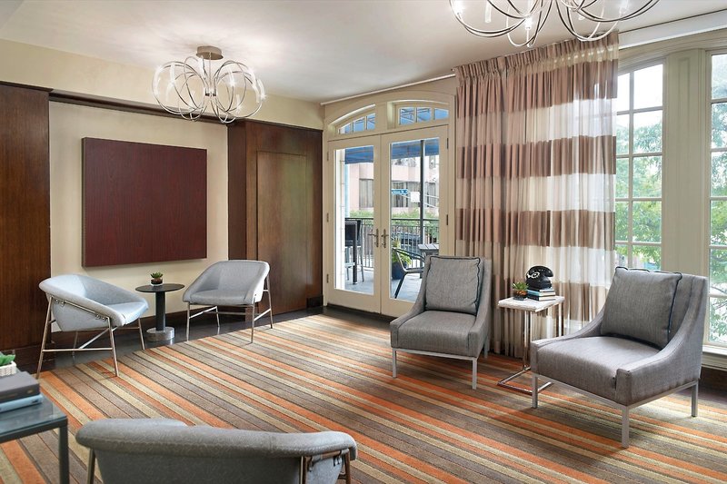 The Ellis Hotel 7