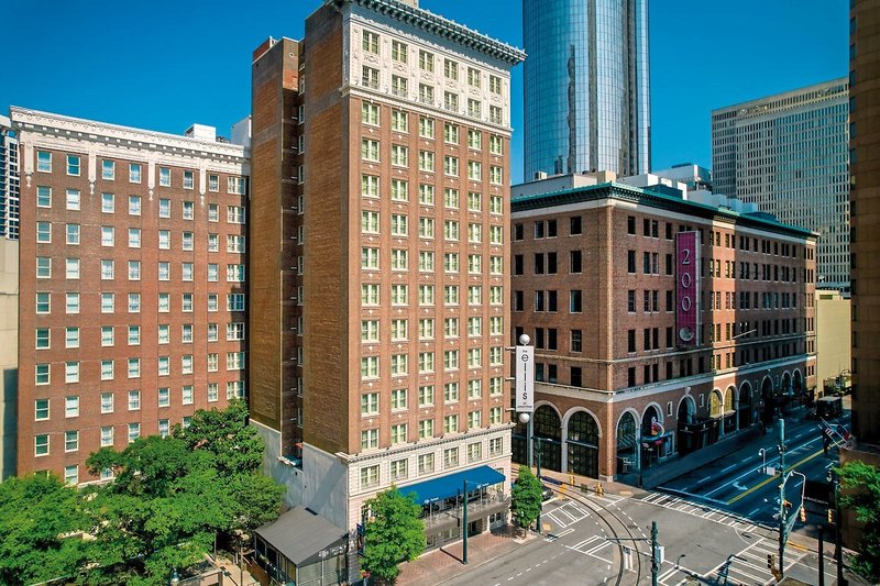 The Ellis Hotel