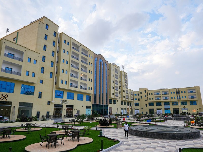 The Plaza Hotel & Resort 2