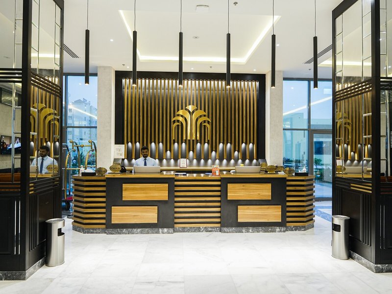 The Plaza Hotel & Resort 22