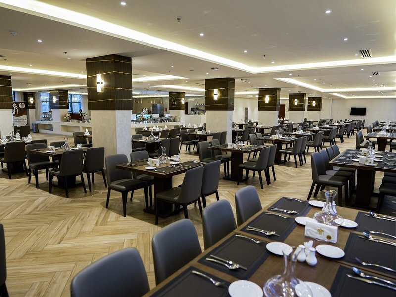 The Plaza Hotel & Resort 23