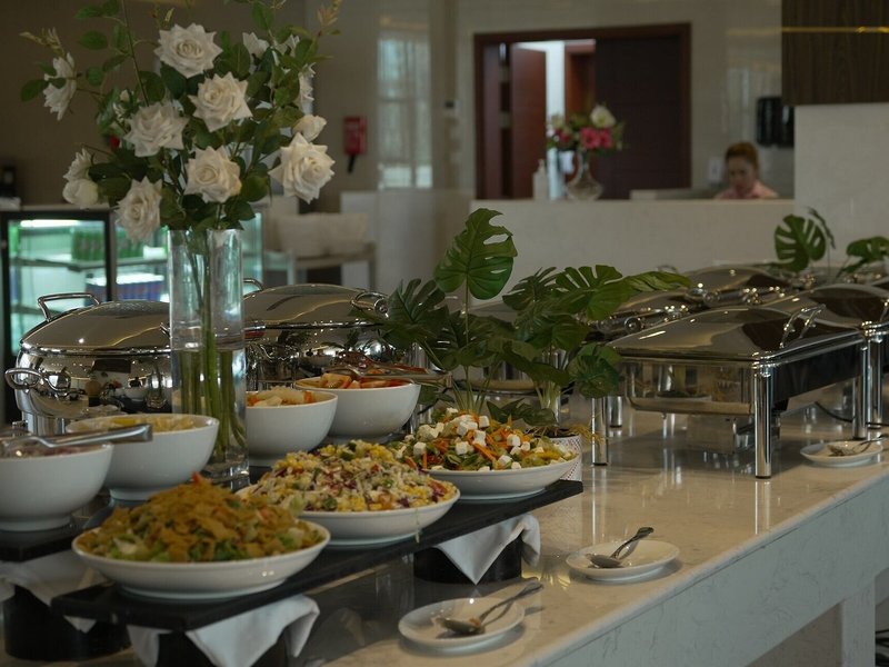 The Plaza Hotel & Resort 25