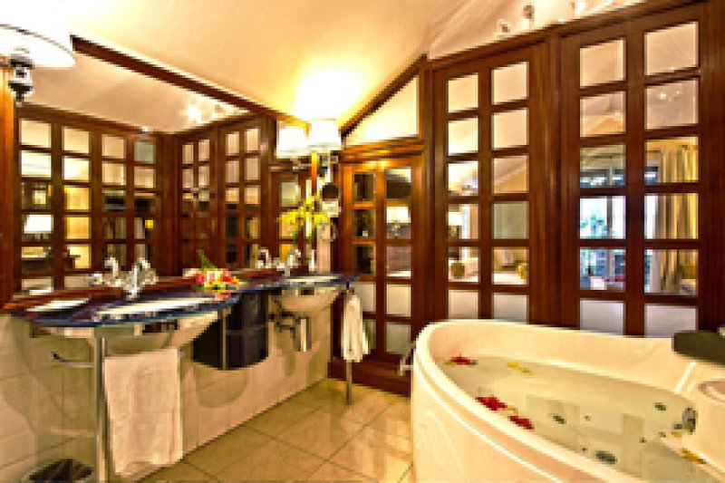 Hibiscus Boutique Hotel 9