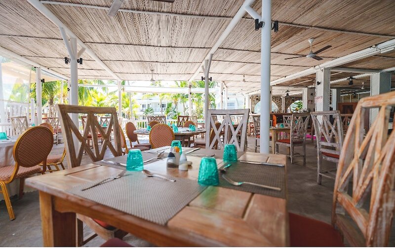 Hibiscus Boutique Hotel 10