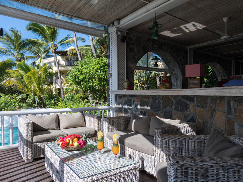 Hibiscus Beach Resort & Spa 11
