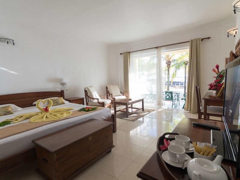 Hibiscus Beach Resort & Spa 18