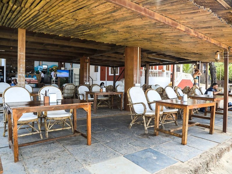 Woodpegger by The Beach 14