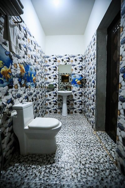 Woodpegger by The Beach 29