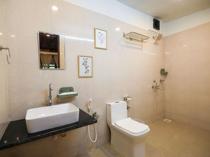 Woodpegger by The Beach 31