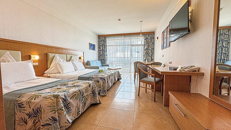 Flamingo Grand Hotel & Spa 10