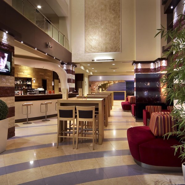 Flamingo Grand Hotel & Spa 26