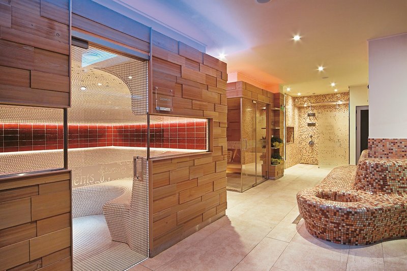 Flamingo Grand Hotel & Spa 4