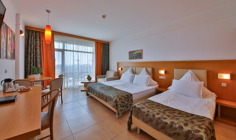 Flamingo Grand Hotel & Spa 8