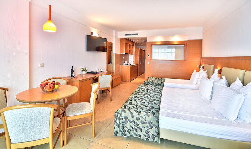 Flamingo Grand Hotel & Spa 9