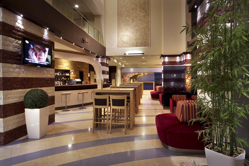Flamingo Grand Hotel & Spa 17