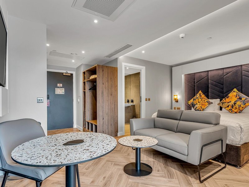 Roomzzz Edinburgh 11 - Lounge / Lobby