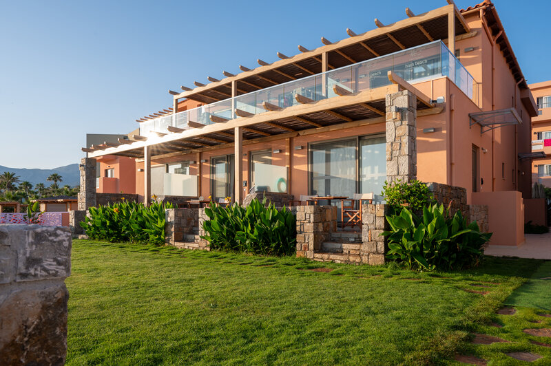High Beach Resort 10