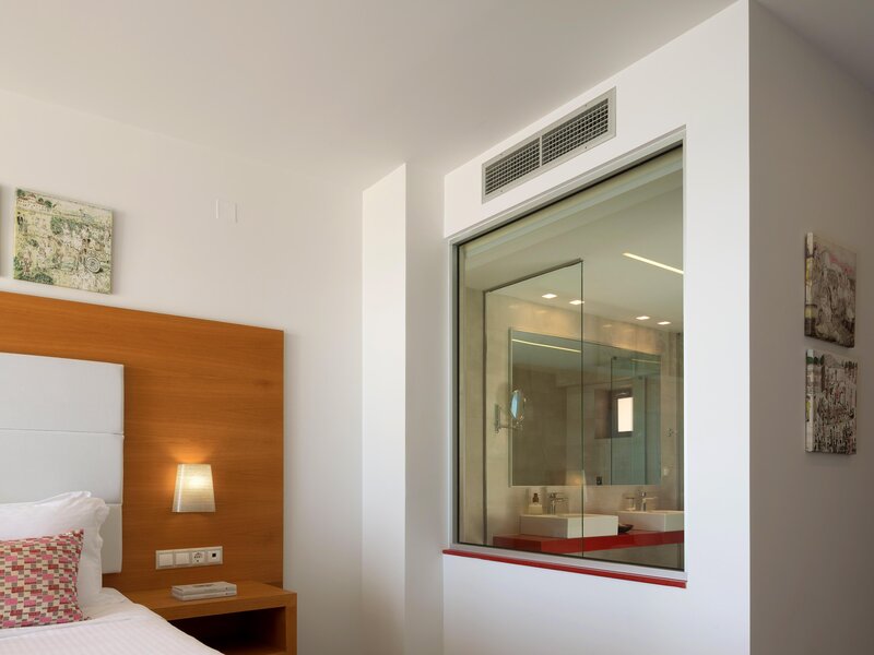 High Beach Hotel 129