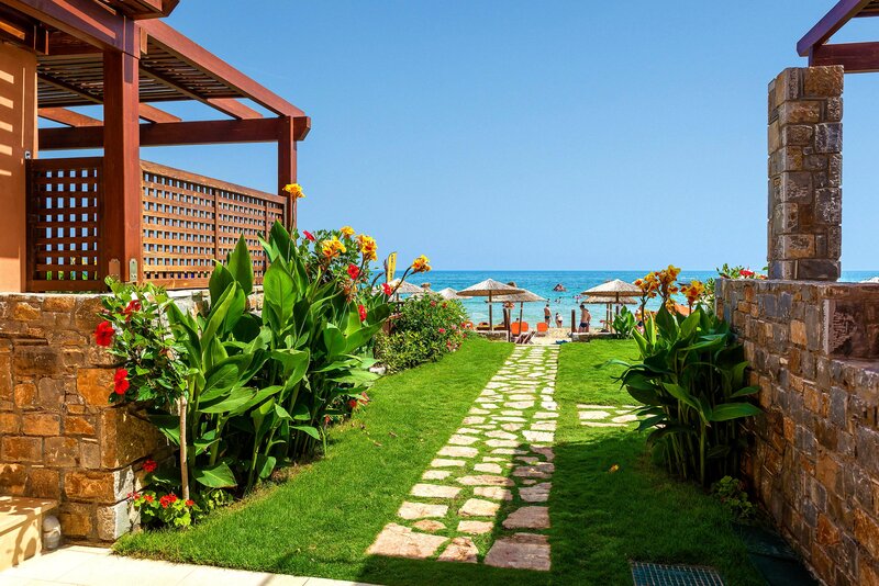 High Beach Resort 50