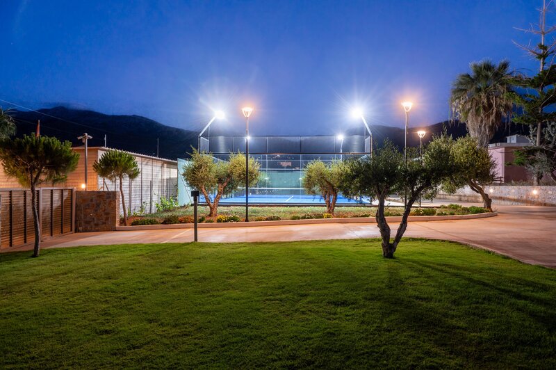 High Beach Resort 76