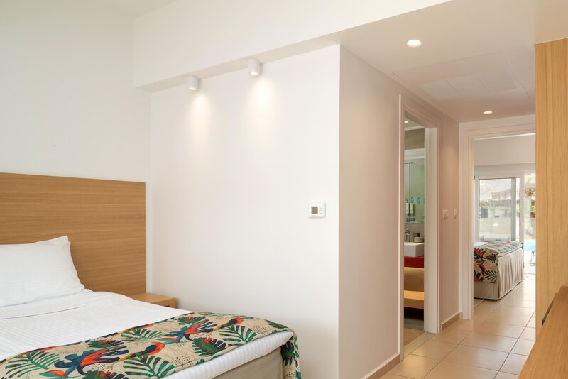 High Beach Resort 95