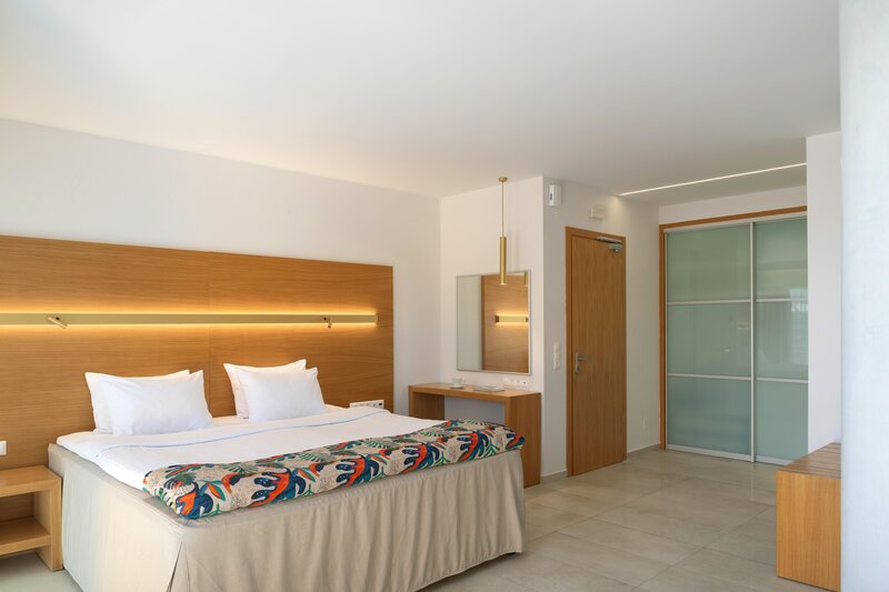 High Beach Resort 105