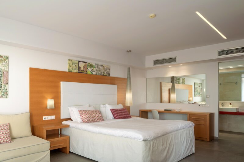 High Beach Resort 116