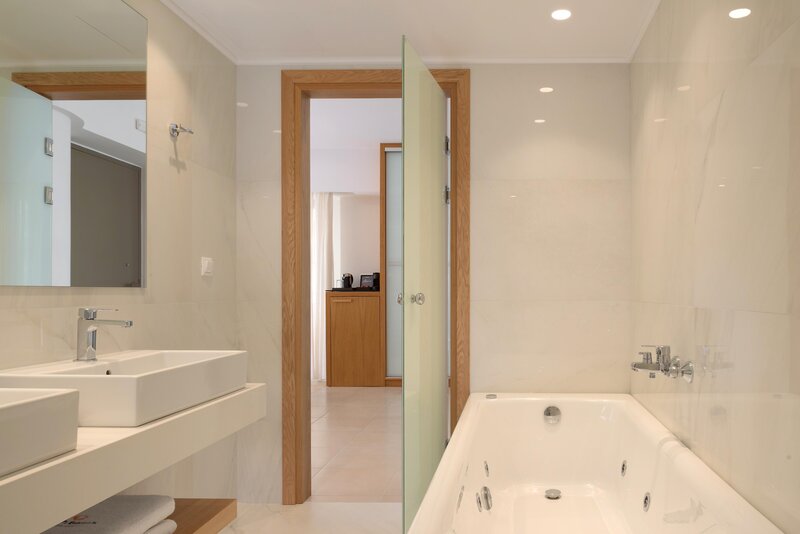 High Beach Resort 174