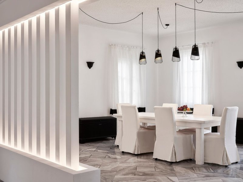 High Mill Paros 33