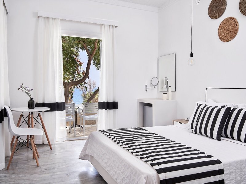High Mill Paros 49