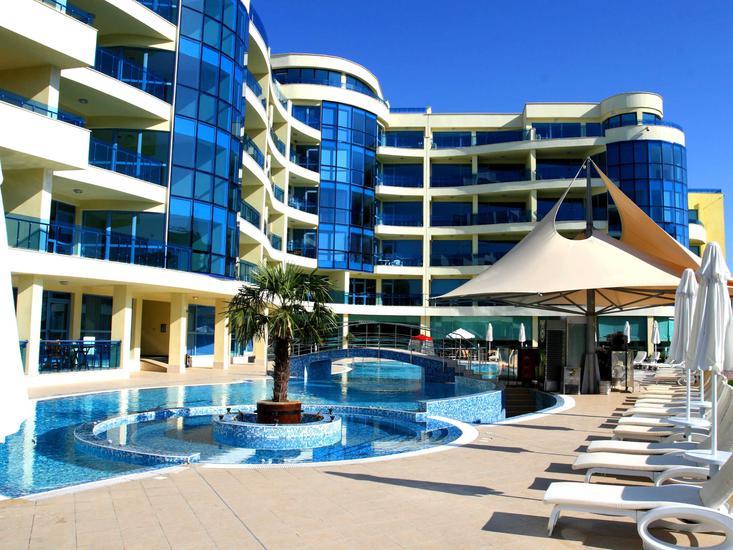 Marina Holiday Club 1
