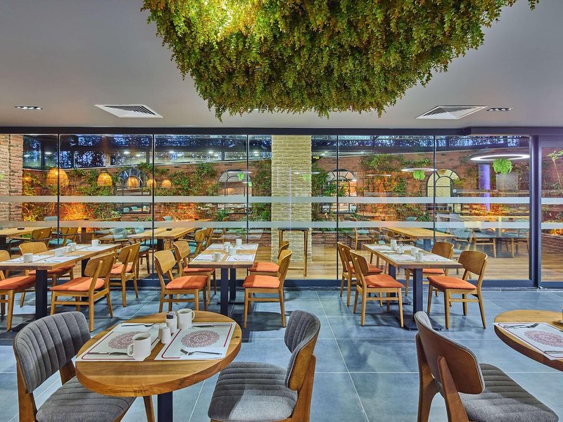 Ibis Istanbul Airport 18