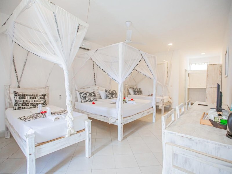 AHG Lion Beach Resort & SPA 7