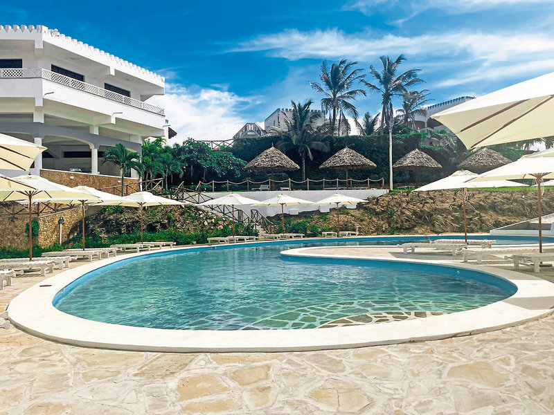 AHG Lion Beach Resort & SPA 1