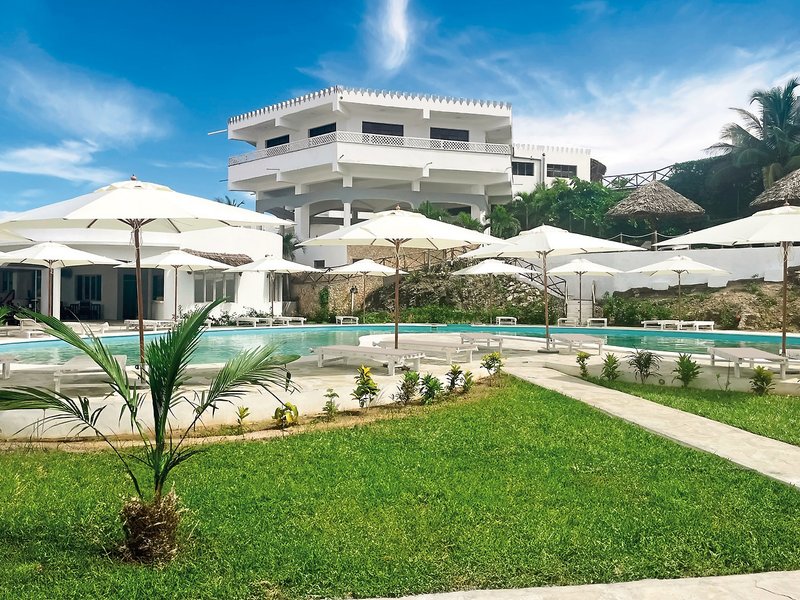 AHG Lion Beach Resort & SPA 3