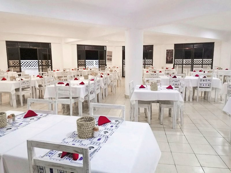 AHG Lion Beach Resort & SPA 12