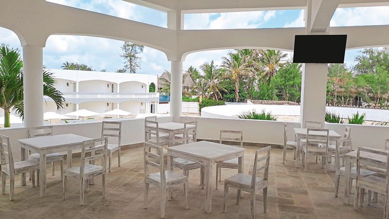 AHG Lion Beach Resort & SPA 25