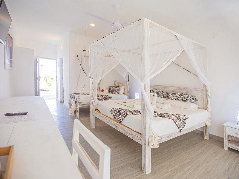AHG Lion Beach Resort & SPA 3