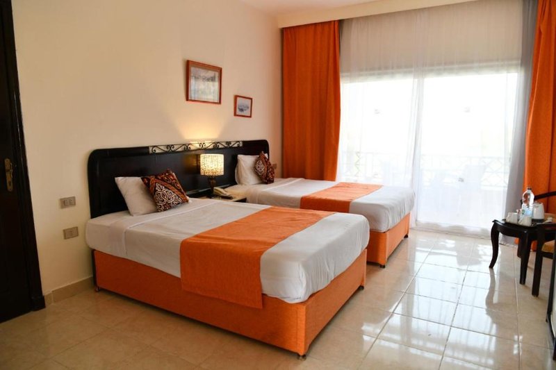 Wadi Lahmy Azur Resort 3