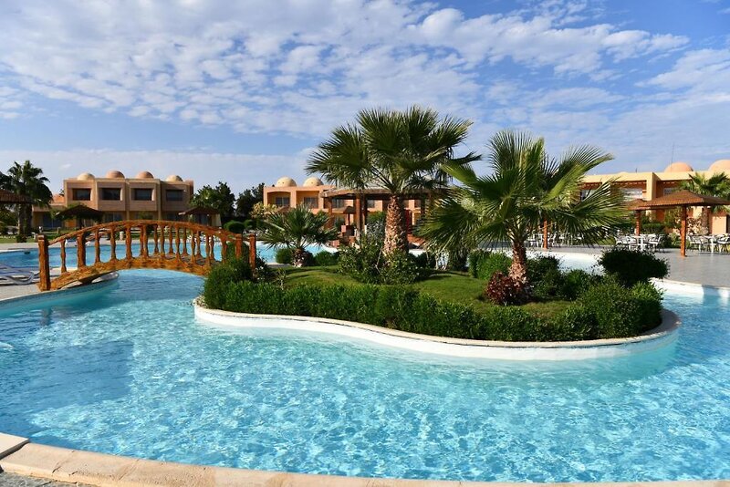 Wadi Lahmy Azur Resort 1