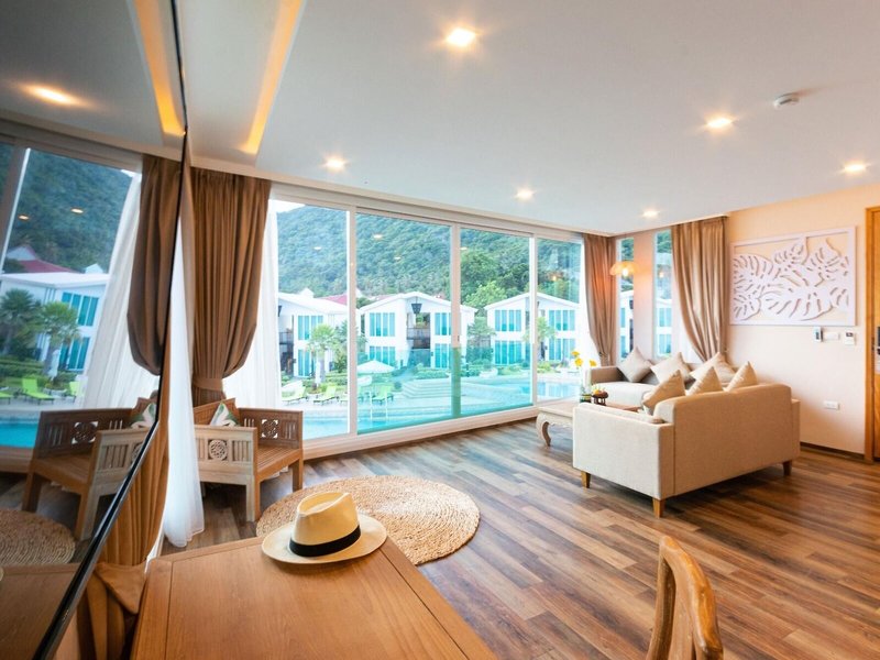 Vannee Golden Sands 26