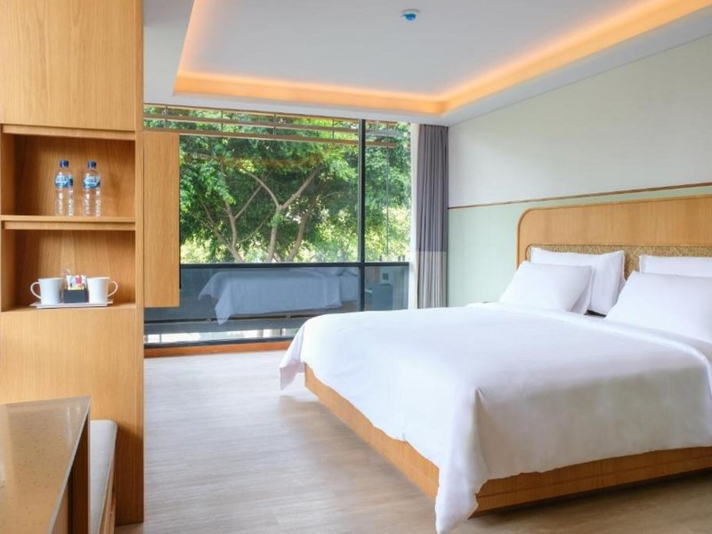 ARTOTEL Casa Kuningan 5